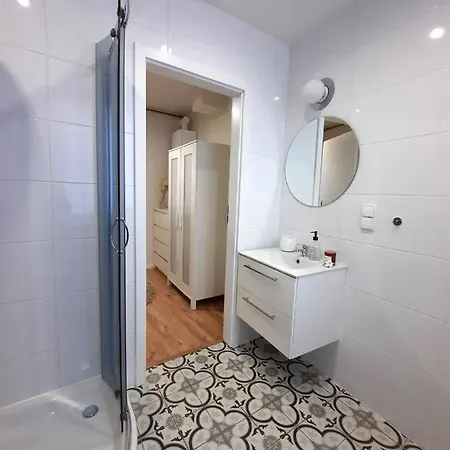 Kwietniewskiego Studio 1 With Sofa Bed *